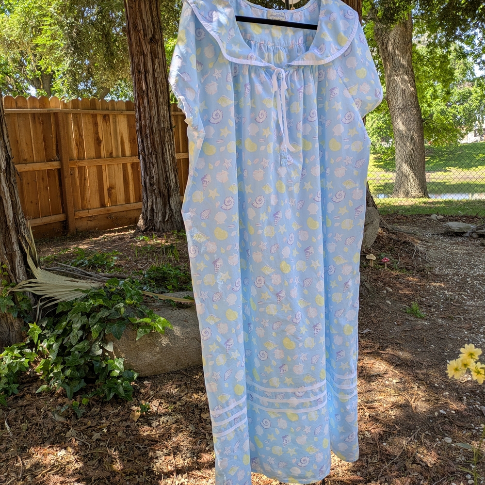 Floral Blue Nightgown